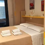 66 アパート *